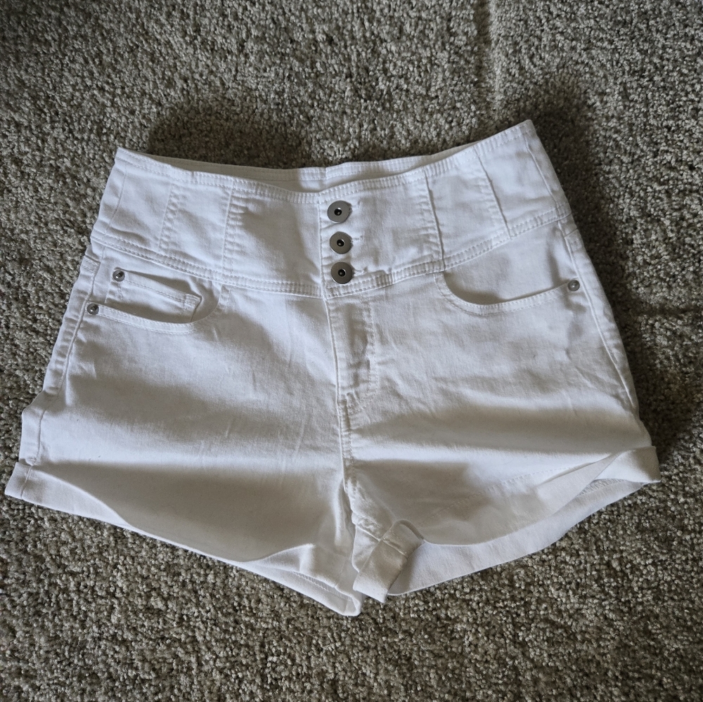 No Boundaries White Denim Shorts with Front Buttons